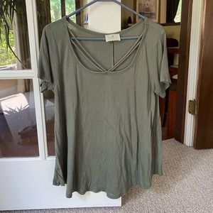Flowy criss-cross tee